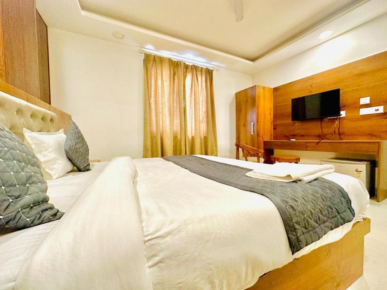 Hotel Qubic Near Igi Delhi Airport Nowe Delhi Zewnętrze zdjęcie