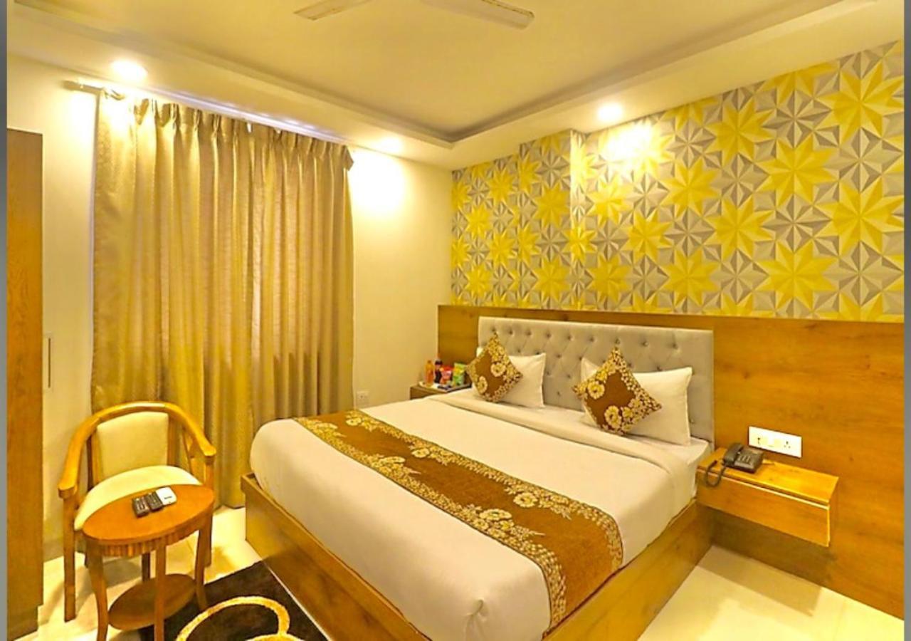 Hotel Qubic Near Igi Delhi Airport Nowe Delhi Zewnętrze zdjęcie